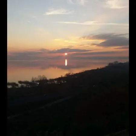 Torre Del Lago Trasimeno Bed & Breakfast Passignano sul Trasimeno