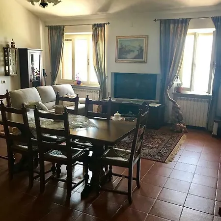 Oda ve Kahvaltı Torre Del Lago Trasimeno