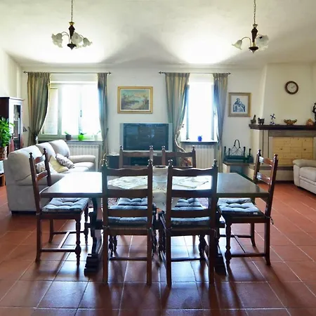 Torre Del Lago Trasimeno Bed & Breakfast